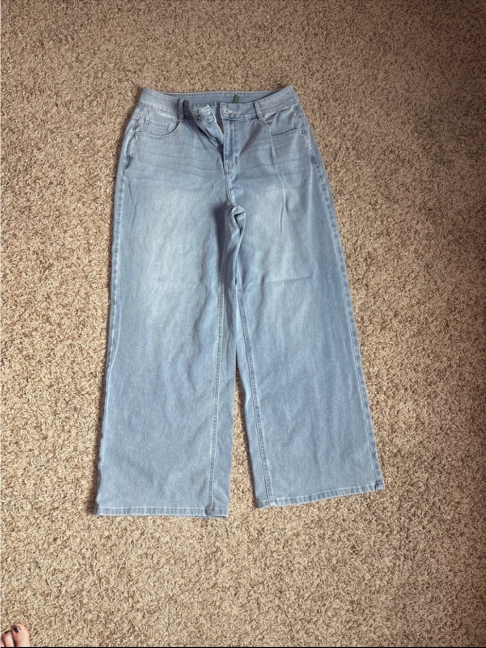 HALARA size 8-10 Light Blue Wide-Leg High-Rise Jeans